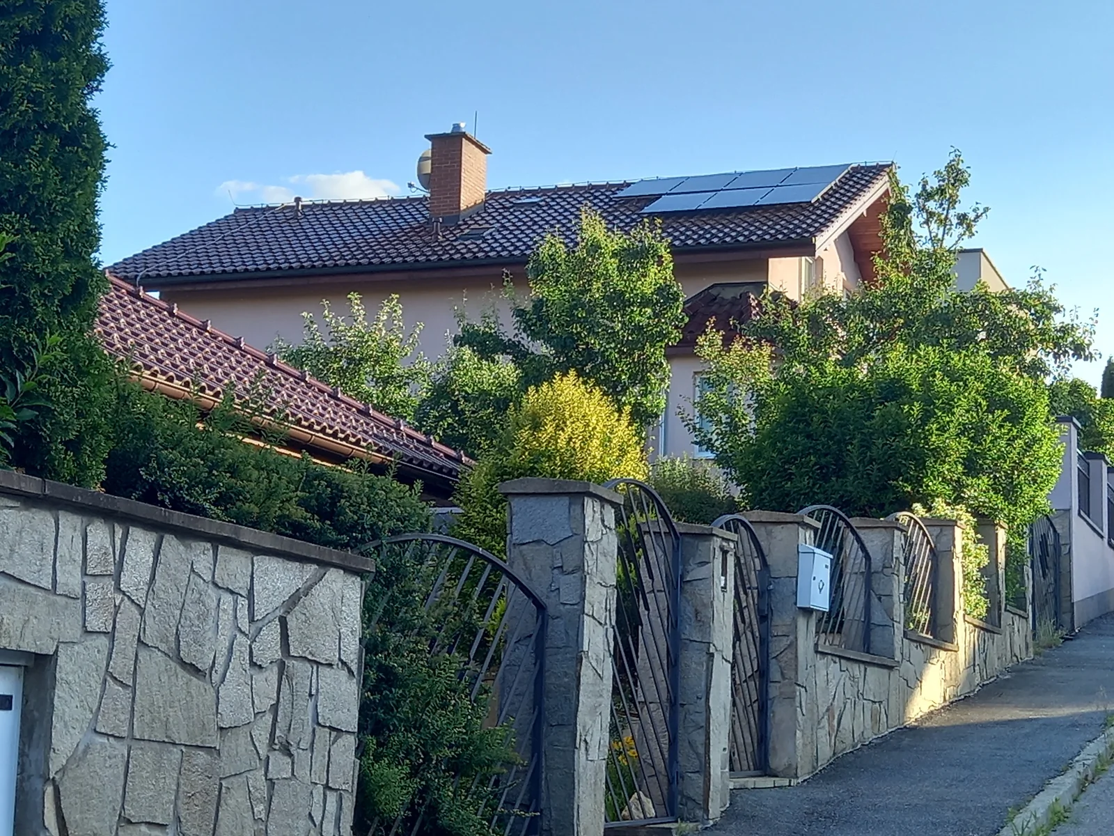Fotovoltická elektráreň na rodinnom dome v Košiciach