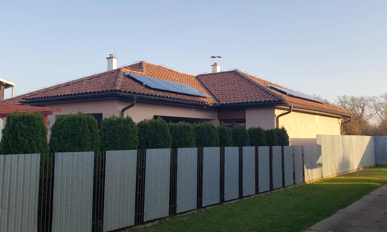 Fotovoltika na bungalove v Lastomíre, okres Michalovce